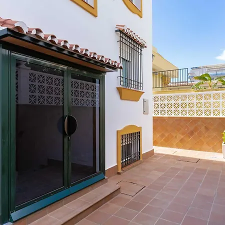 Playamar Primera Linea De Playa Urb. La Farola Apartamento