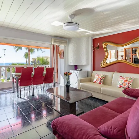 Playamar Primera Linea De Playa Urb. La Farola